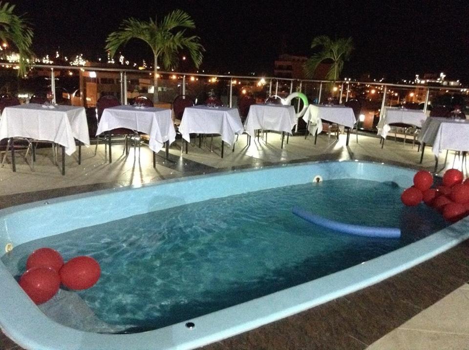ברנקברמחה Hotel Bachue מראה חיצוני תמונה